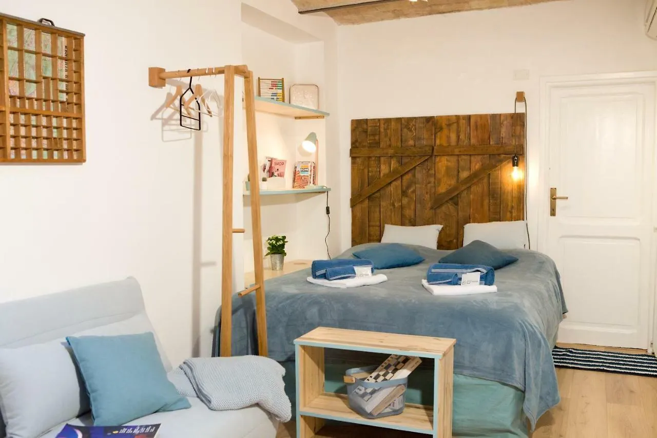 Private Modern Studio Paolina City Center Roma