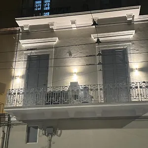 Flary Bari