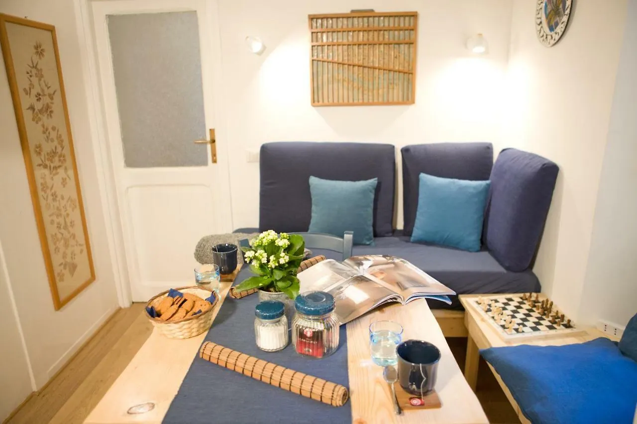 Private Modern Studio Paolina City Center Roma 0*,